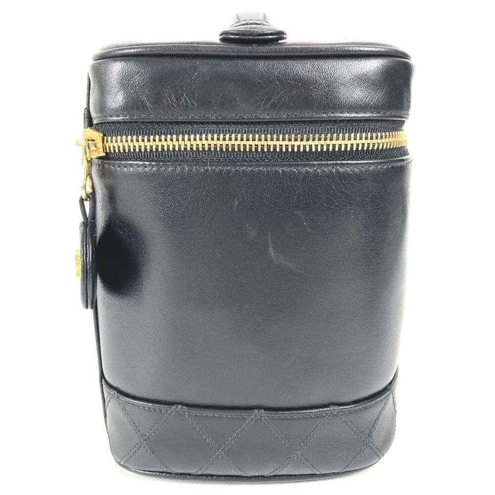 CHANEL Black Leather Logo Pouch - Picture 4 of 16